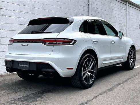 Certified 2023 Porsche Macan S AWD/4WD image 16