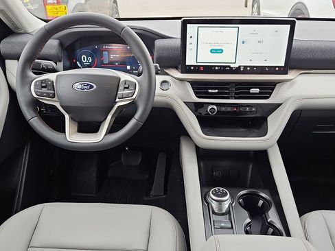 New 2026 Ford Explorer Active w/ Active Comfort Package image 20