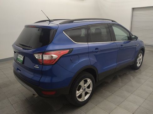 Used 2018 Ford Escape SE w/ Ford Safe & Smart Package FWD image 9