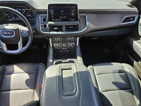 Certified 2021 GMC Yukon SLT w/ SLT Premium Package image 8