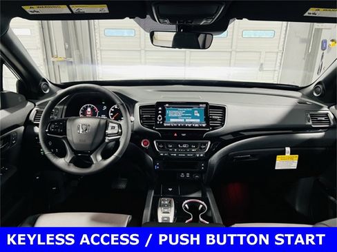 New 2026 Honda Ridgeline Black Edition image 4