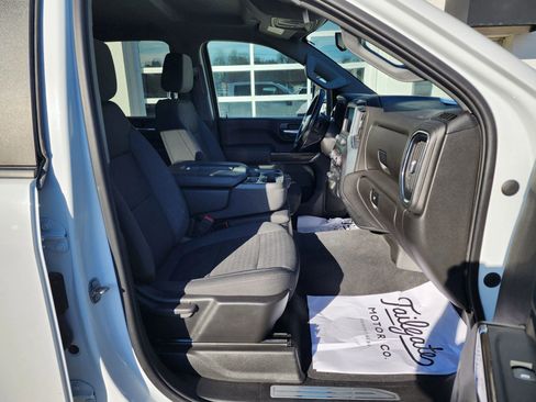 Used 2023 Chevrolet Silverado 2500 LT w/ Convenience Package image 13