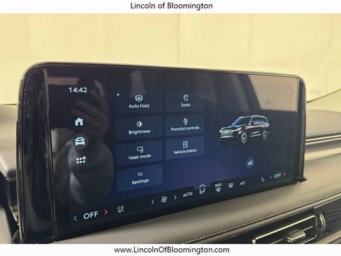 New 2026 Lincoln Aviator AWD image 50