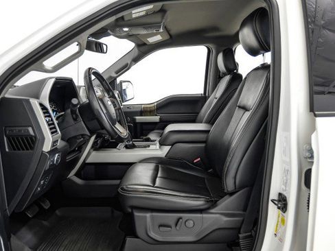 Used 2019 Ford F150 Lariat image 25
