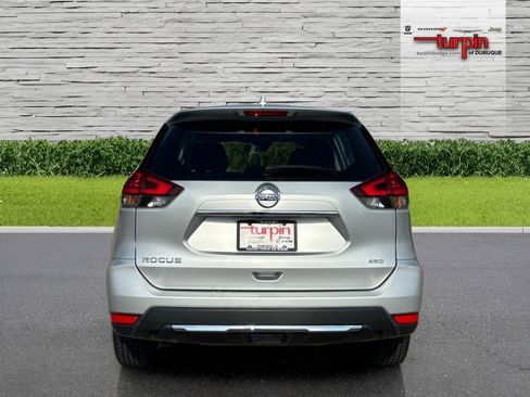 Used 2020 Nissan Rogue S AWD/4WD image 4