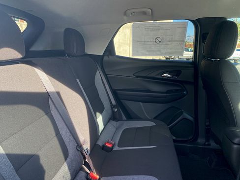 New 2026 Chevrolet TrailBlazer LT w/ Midnight Edition FWD image 21