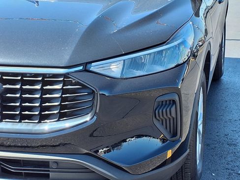 Used 2023 Ford Escape Active w/ Tech Pack #2 image 28