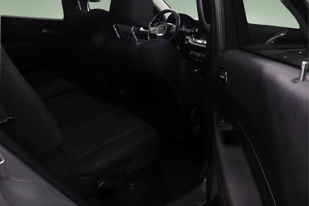 Used 2022 Dodge Durango SXT AWD/4WD image 17