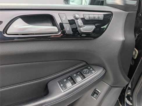 Used 2019 Mercedes-Benz GLE 43 AMG 4MATIC image 21