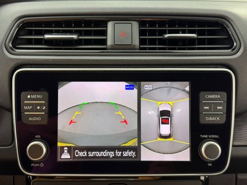 Used 2023 Nissan Leaf SV Plus image 23