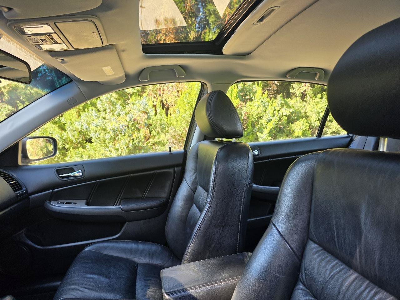 Used 2005 Honda Accord EX-L image 12
