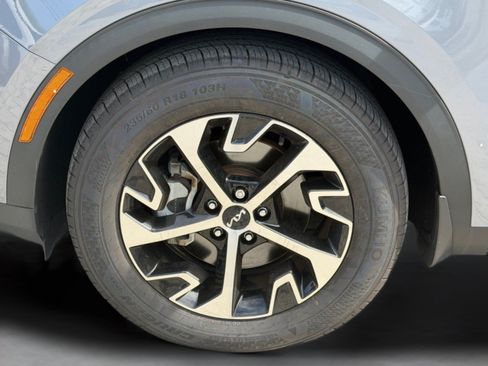 Certified 2023 Kia Sportage EX FWD image 35