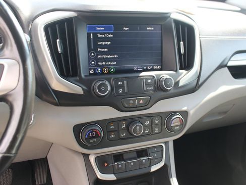 Used 2022 GMC Terrain SLT w/ Infotainment Package II FWD image 23