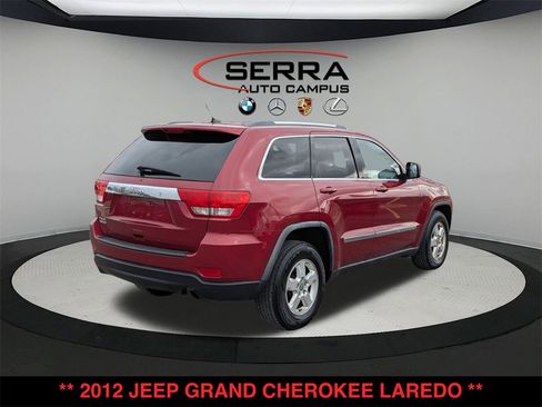Used 2012 Jeep Grand Cherokee Laredo w/ Laredo E Group image 8