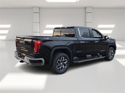 New 2026 GMC Sierra 1500 SLT w/ SLT Premium Plus Package image 5