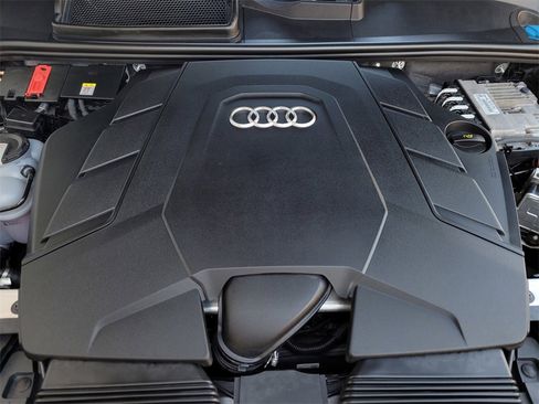 Used 2022 Audi Q7 3.0T Premium Plus w/ Premium Plus Package image 34