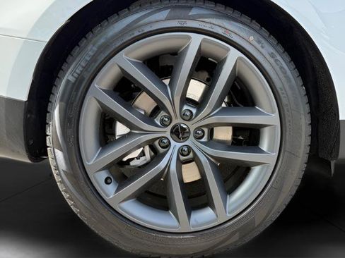 New 2026 Land Rover Range Rover Sport SE AWD/4WD image 35