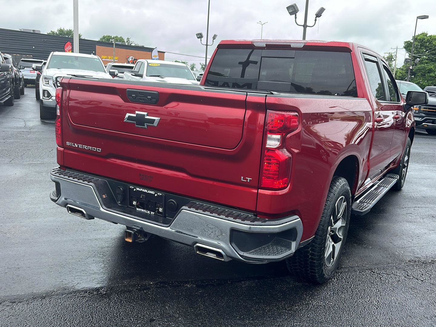 Used 2024 Chevrolet Silverado 1500 LT AWD/4WD image 5