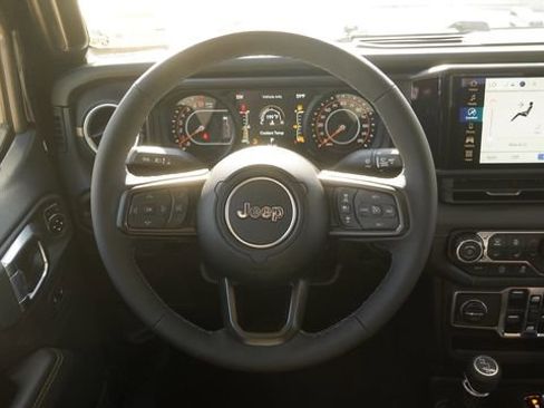 New 2026 Jeep Gladiator Sport image 14