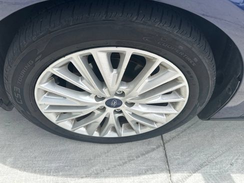 Used 2017 Ford Focus Titanium FWD image 12