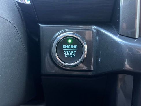 Used 2023 Ford F150 XLT w/ Equipment Group 302A High image 17