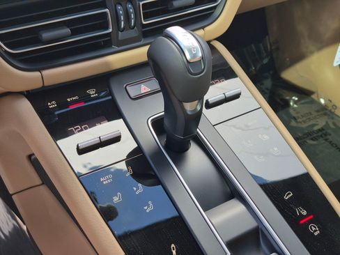New 2026 Porsche Macan S AWD/4WD image 22