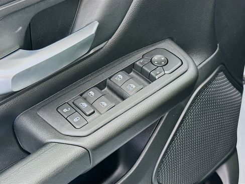 New 2026 RAM 1500 Express AWD/4WD image 17