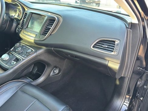 Used 2015 Chrysler 200 C w/ Navigation & Sound Group I image 29