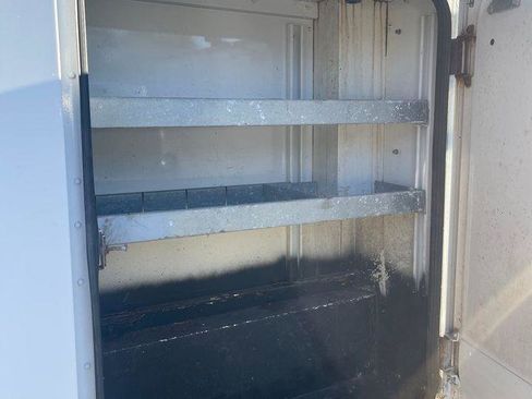 Used 2010 Ford E-350 and Econoline 350 Super Duty RWD image 17