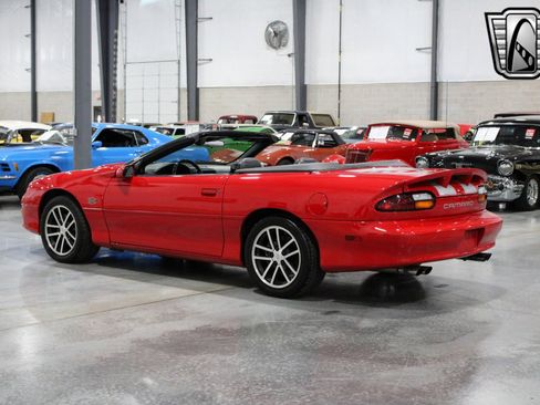 Used 2002 Chevrolet Camaro Z28 w/ SS Performance/Appearance Pkg image 3