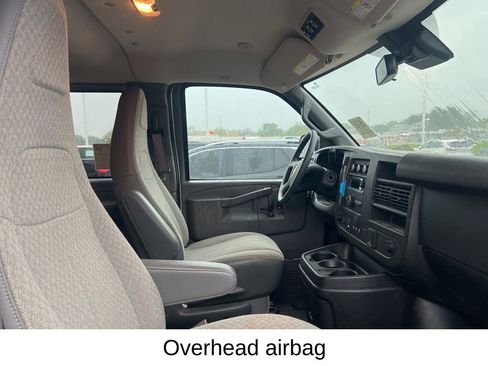 Used 2019 Chevrolet Express 3500 LT w/ LT Preferred Equipment Group RWD image 17