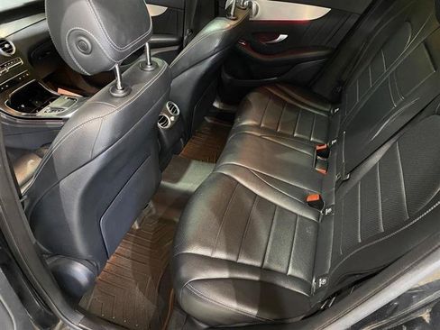 Used 2020 Mercedes-Benz GLC 300 4MATIC image 20