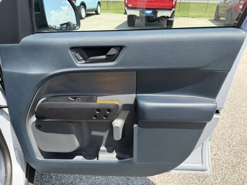 Used 2025 Ford Maverick Tremor AWD/4WD image 36