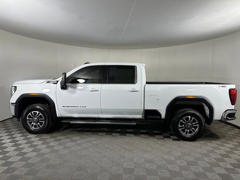 Used 2025 GMC Sierra 2500 SLE AWD/4WD image 2