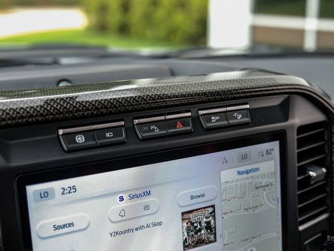 Used 2023 Ford F250 Lariat w/ Lariat Ultimate Package image 76