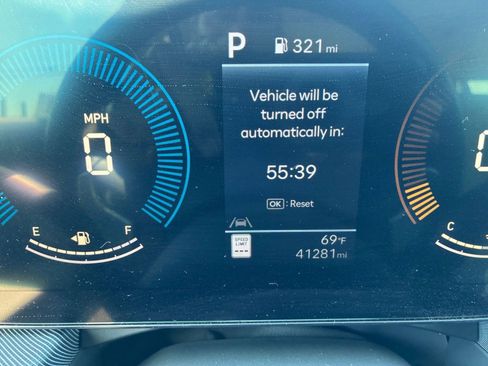 Used 2025 Hyundai Sonata SEL FWD image 35