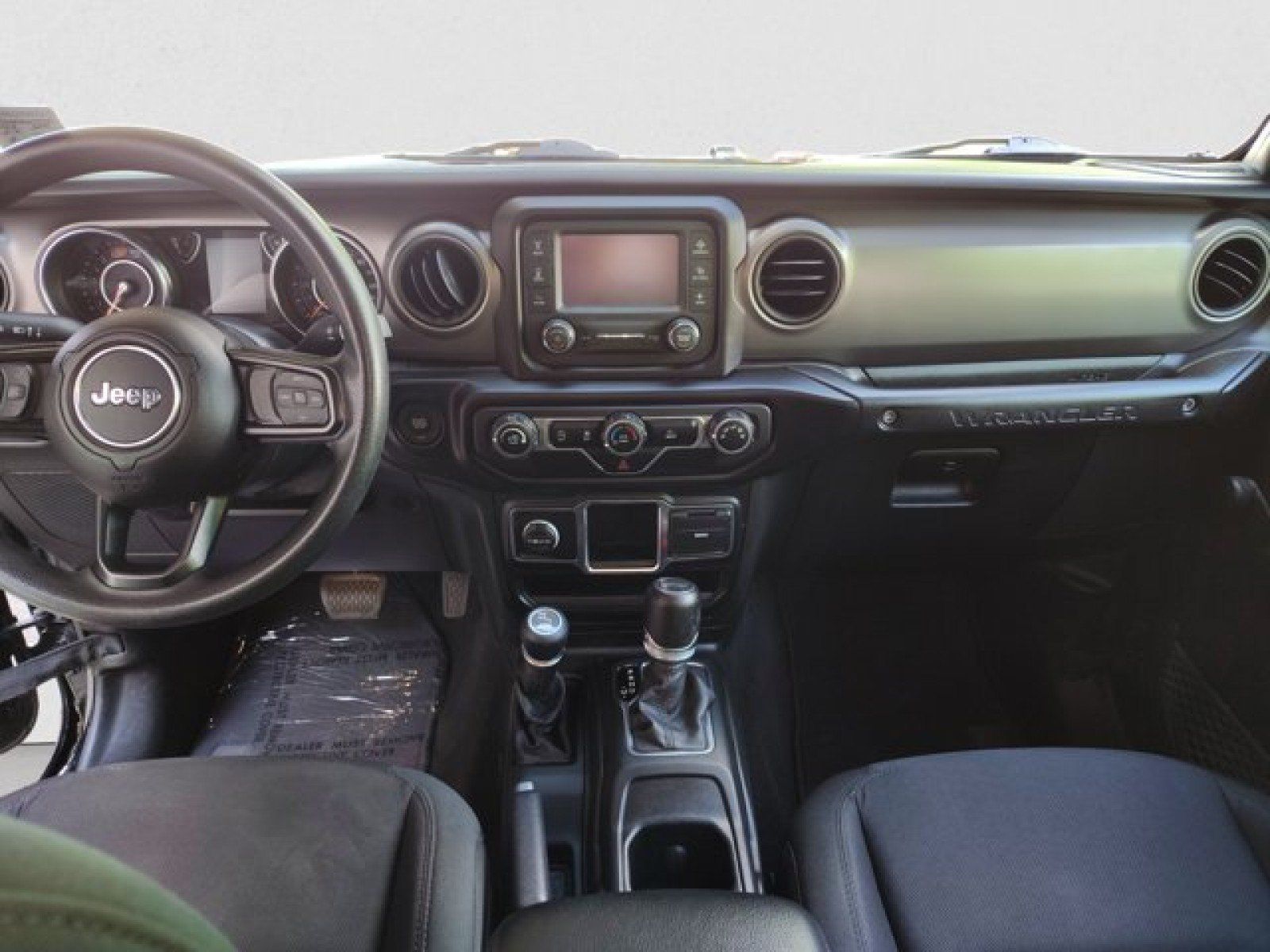 Used 2021 Jeep Wrangler Sport AWD/4WD image 12