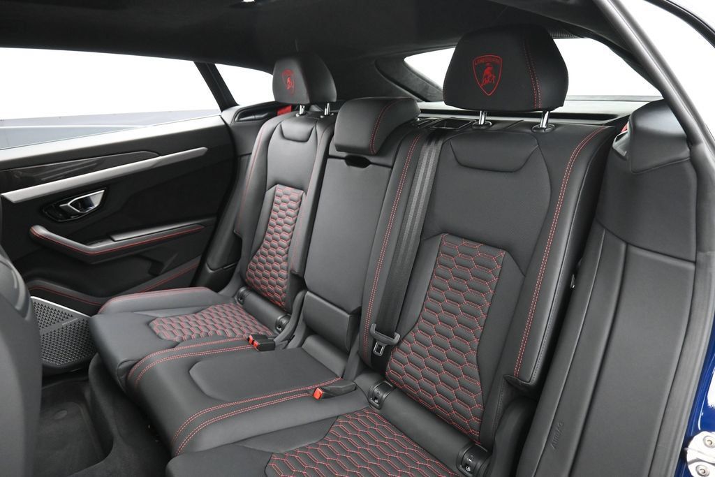 Used 2023 Lamborghini Urus S AWD/4WD image 25