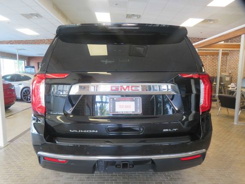 Used 2021 GMC Yukon XL SLT RWD image 6