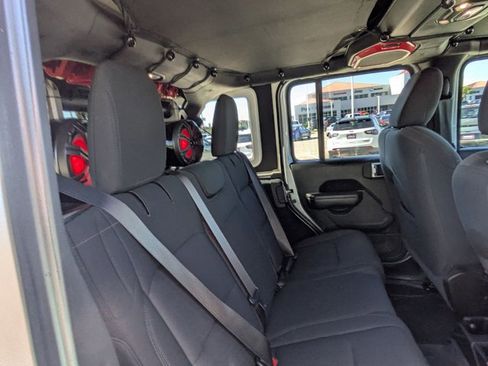 Used 2020 Jeep Wrangler Unlimited Sport S image 15