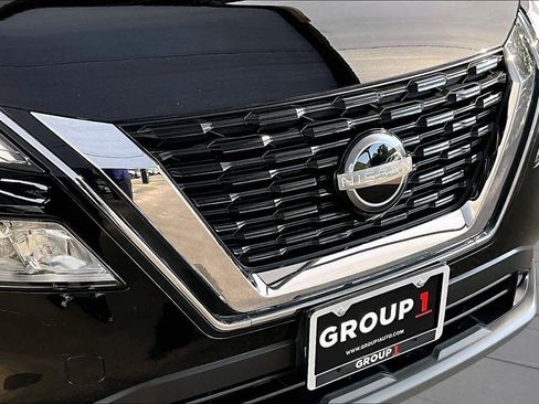Certified 2023 Nissan Rogue SV FWD image 29