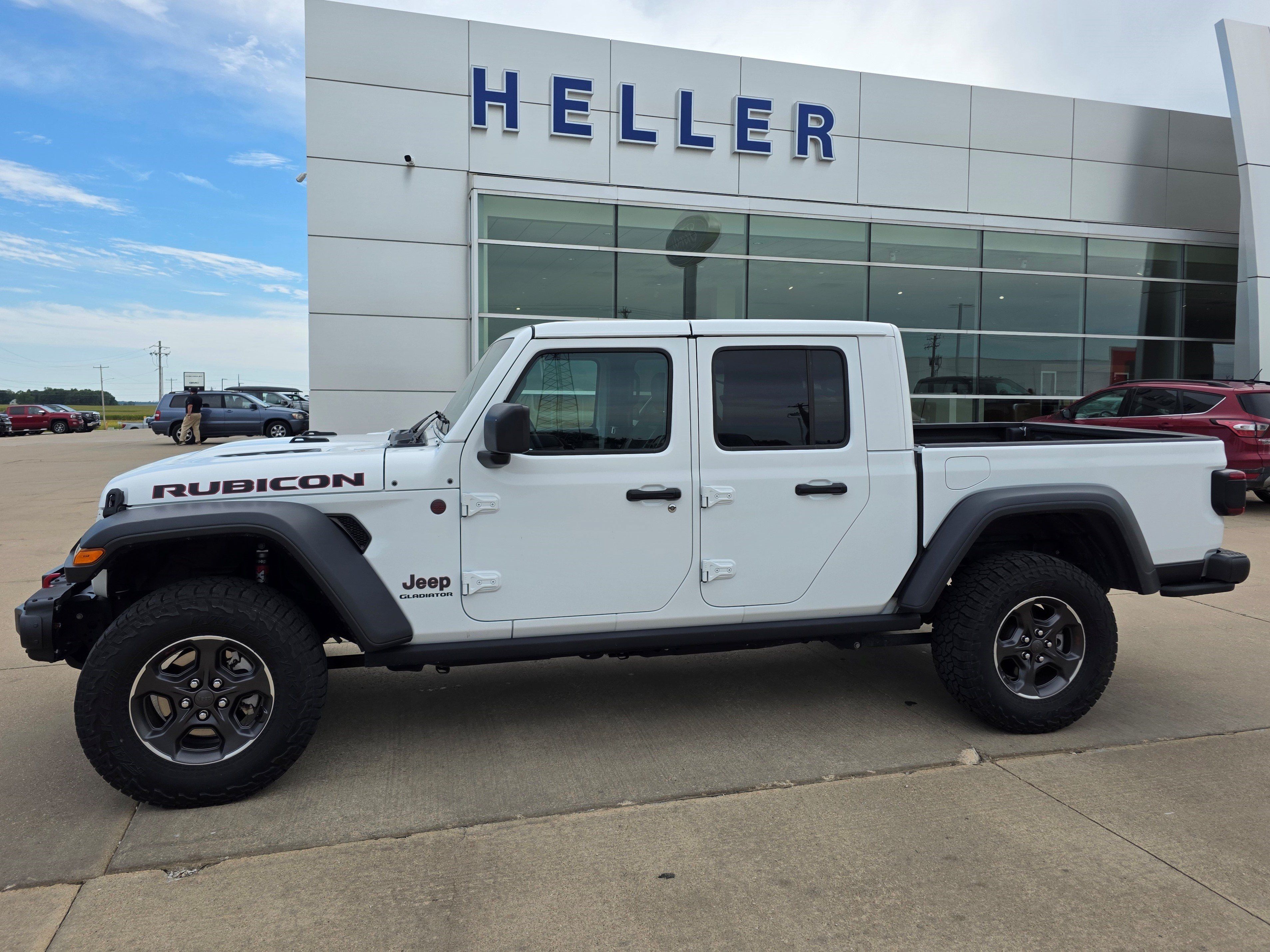 Used 2021 Jeep Gladiator Rubicon w/ LED Lighting Group AWD/4WD image 3