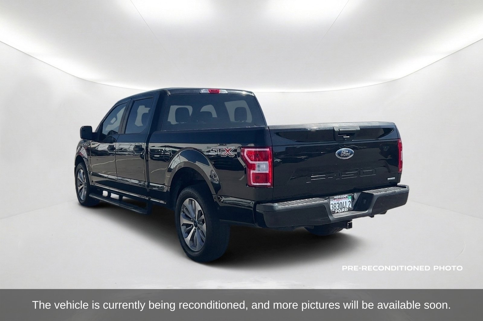 Used 2018 Ford F150 XL w/ Equipment Group 101A Mid RWD image 8