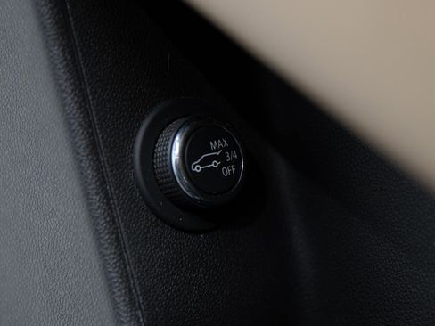 Used 2020 Cadillac XT6 Premium Luxury w/ Platinum Package image 21