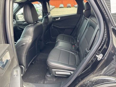 New 2025 Ford Escape ST-Line w/ Equipment Group 301A image 31