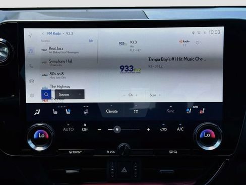 Used 2024 Lexus NX 350h AWD image 31