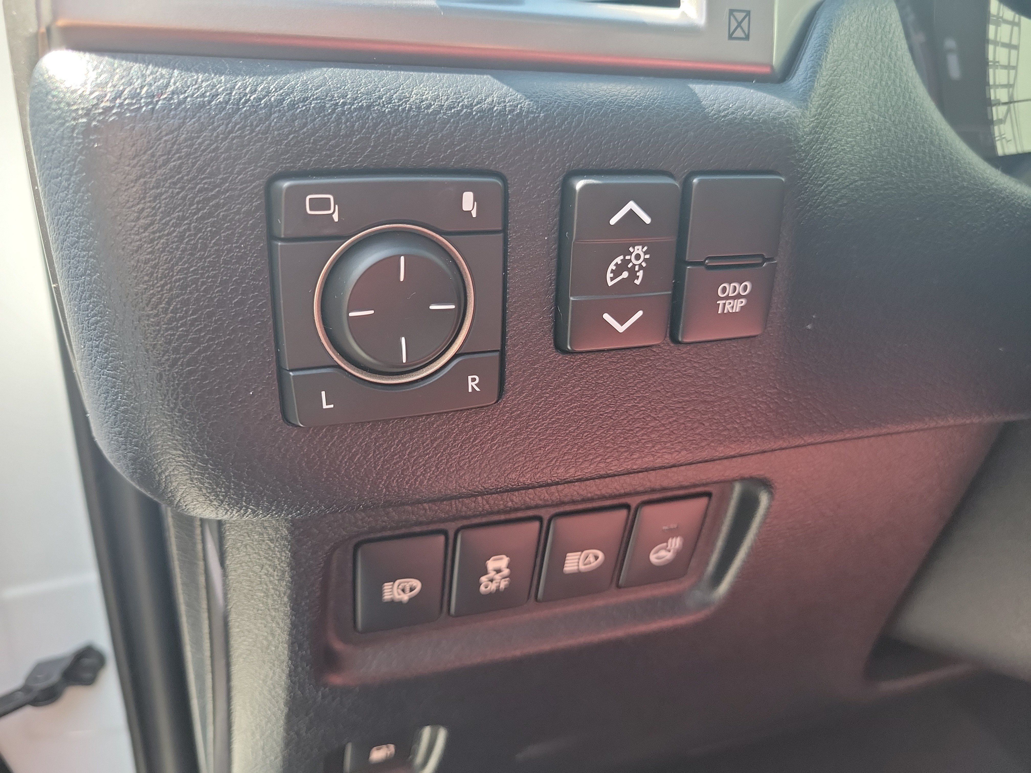 Certified 2023 Lexus GX 460 Premium w/ Accessory Package AWD/4WD image 25