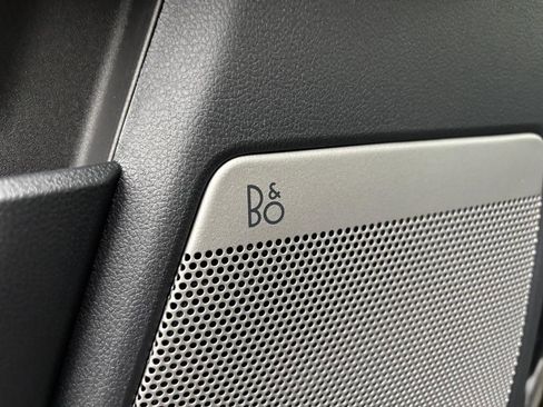 New 2025 Ford F250 Lariat w/ Black Appearance Package image 20