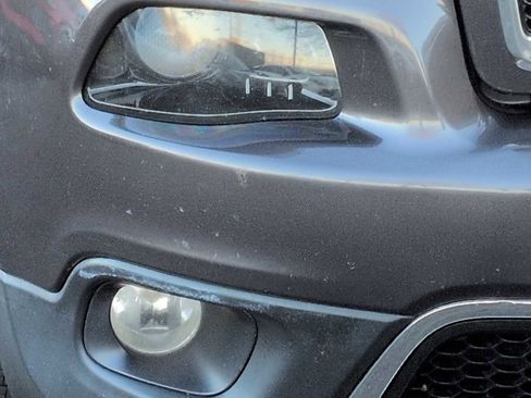 Used 2016 Jeep Cherokee Limited image 11