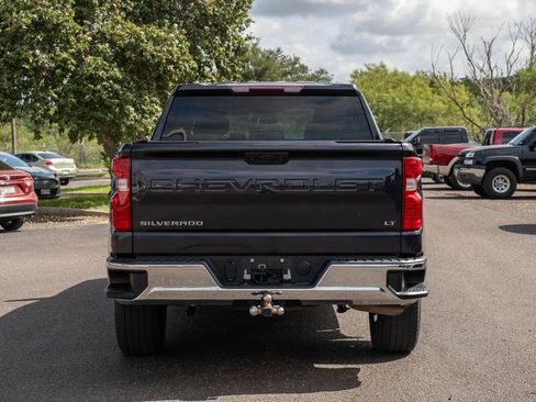 Used 2023 Chevrolet Silverado 1500 LT RWD image 4